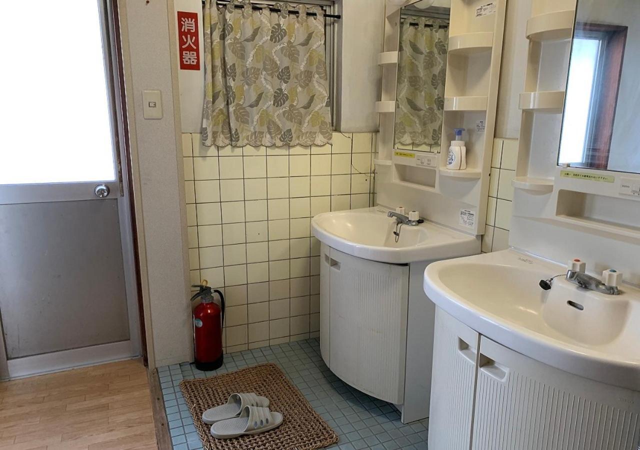 Minshuku Atsuhama Hotel Sumoto Bagian luar foto