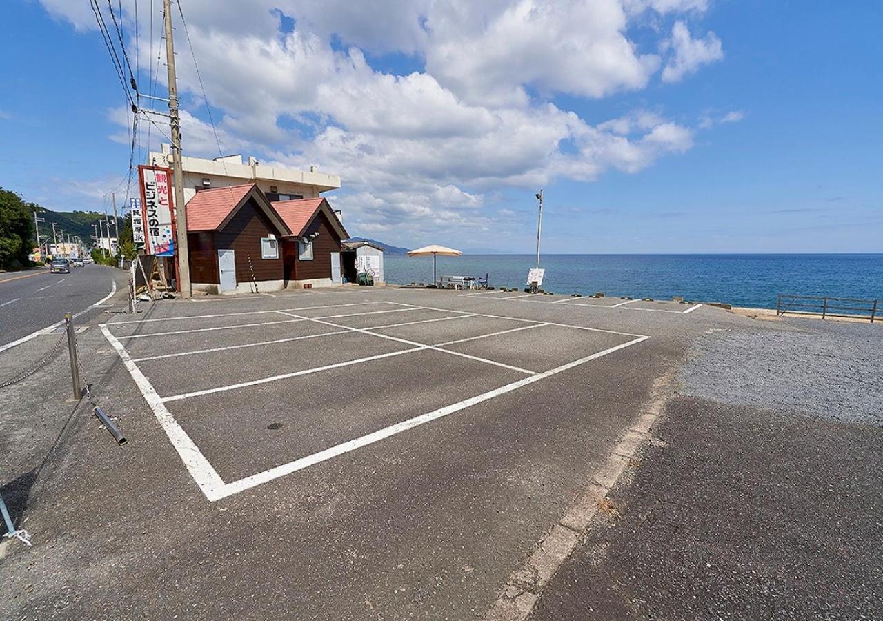Minshuku Atsuhama Hotel Sumoto Bagian luar foto